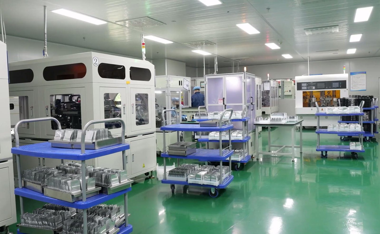 Battery cell R&D and testing laboratory